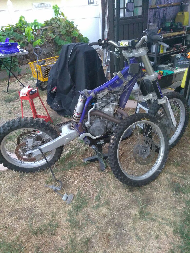 00 Yamaha Yz426 Yz 426 Dirt Bike --parting Out Only --
