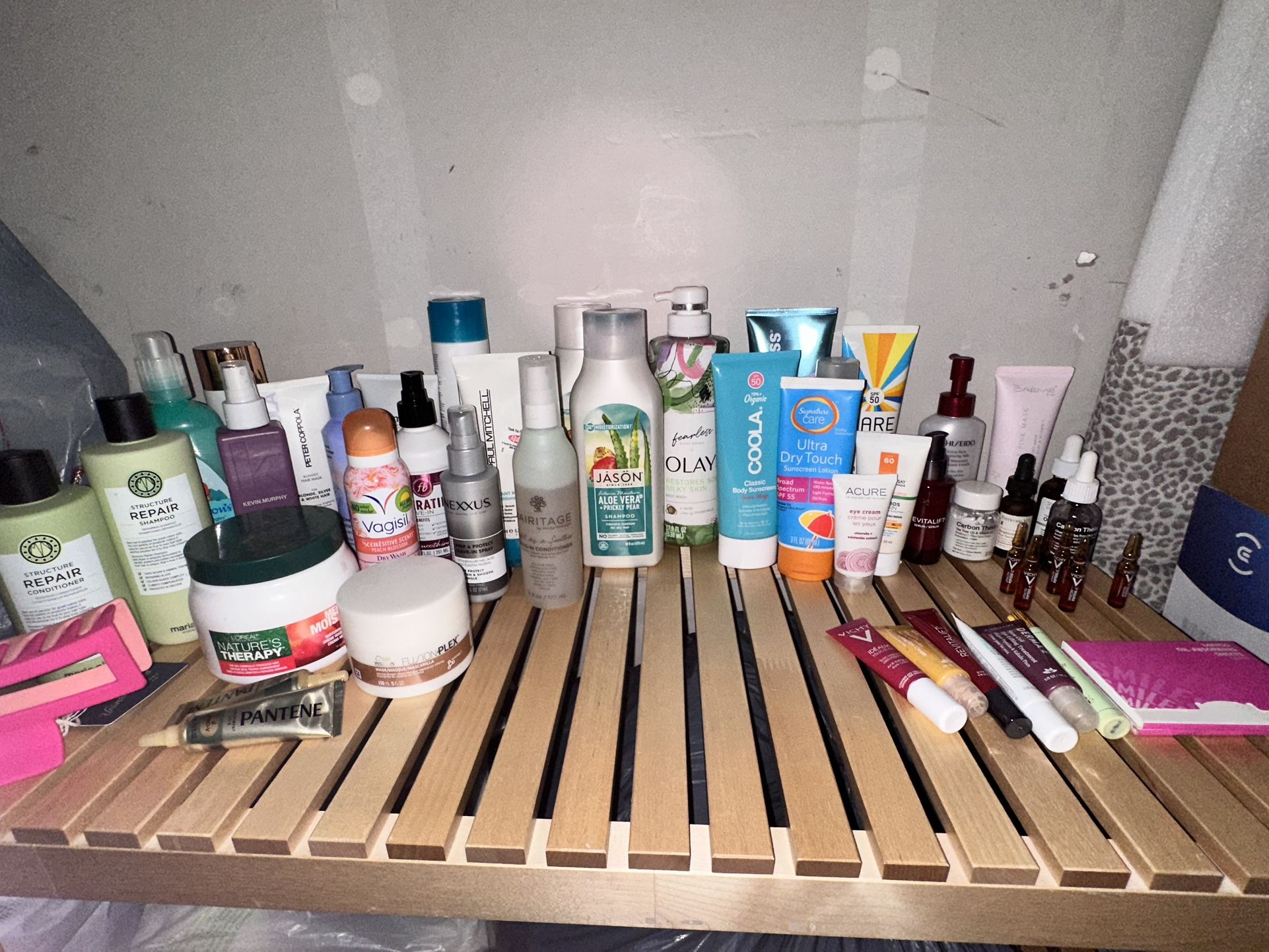 Women’s Hair Body And Face Care