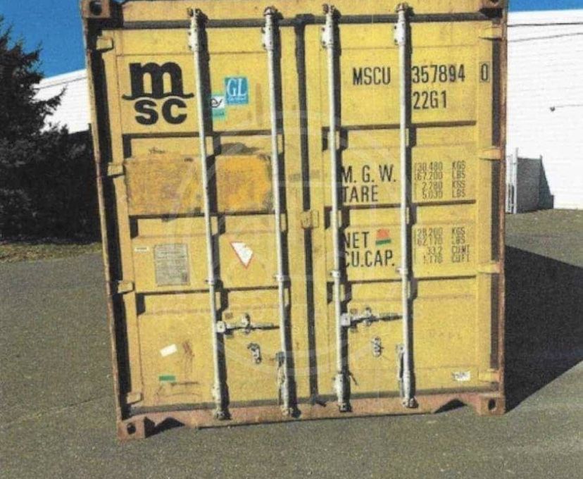 SHIPPING / STORAGE CONTAINERS W/ DELIVERY 20,40,40 HC .BUY/SELL. Financing & Lease Available!