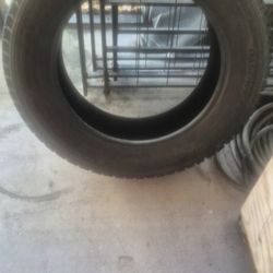 Toyo Tire 215/65/R17