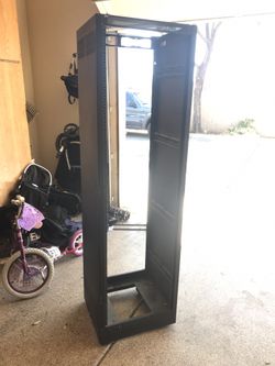 Middle Atlantic 42 Space Rack With Casters