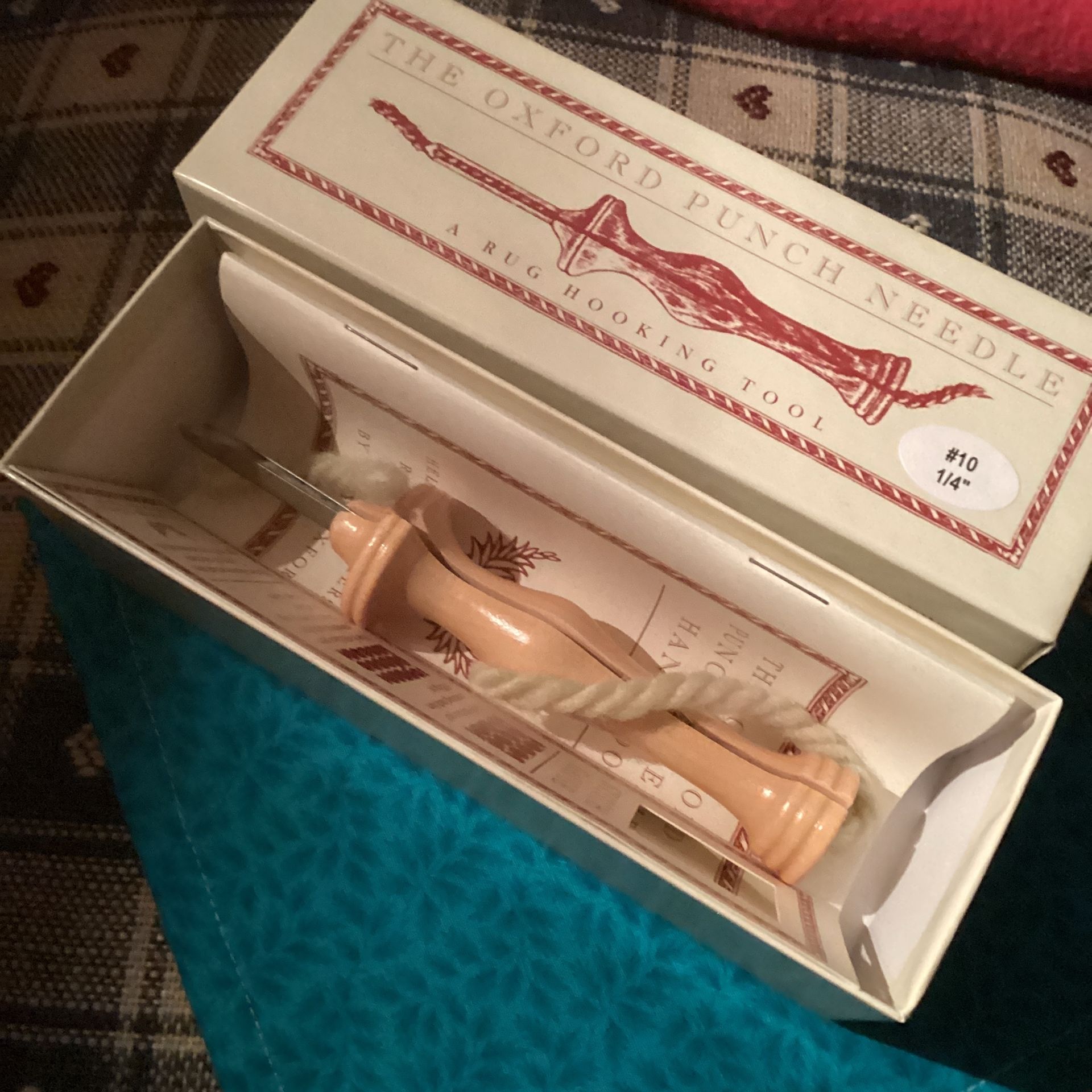 Oxford Punch Needle #10 1/4” Wood Handle