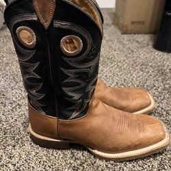 Boots (tabaco Color) Size 10 EE