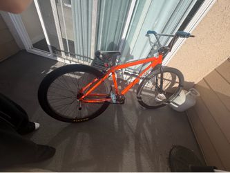 Throne bike