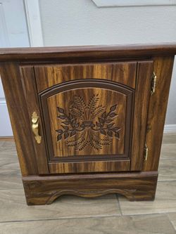 Night stand