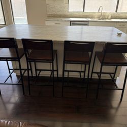 Set of 4 Counter-Height Bar Stools – Wood & Metal – Great Condition