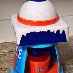 ICEE HAND CRANK SLUSHIE FROZEN DRINK MAKER