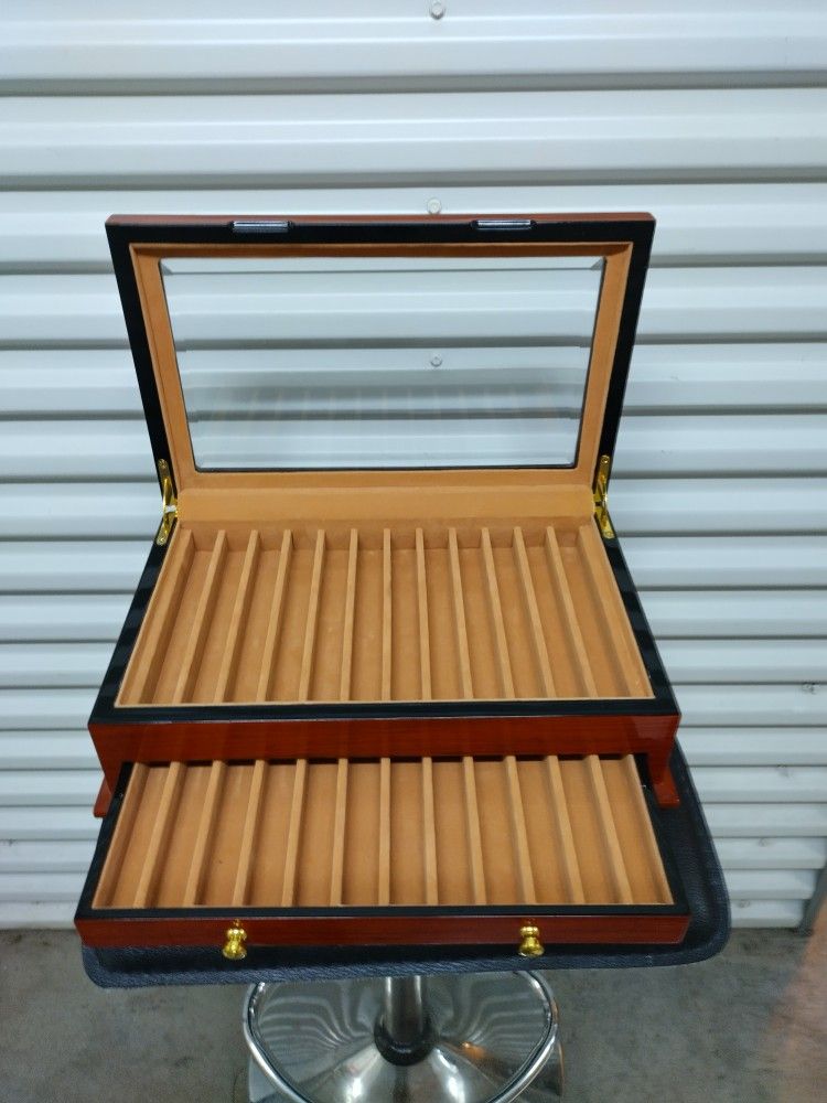 Vox Luxury 24 Pen Chest