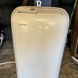 Toshiba Portable Air conditioner