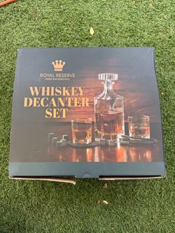Royal Reserve Whiskey Decanter Set
