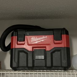 Milwaukee Vacuum 