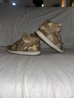 Nike Dunk High "Desert Camo" (Women's) -Size 8