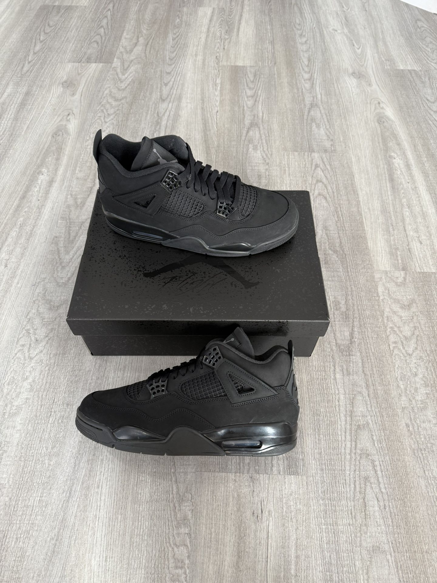 Jordan 4 Retro Black Cat Men 10.5 and 11 New