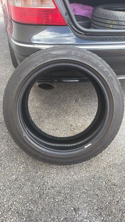 225/45/17 Goodyear Tire