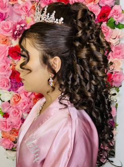 Peinado Y Maquillaje.