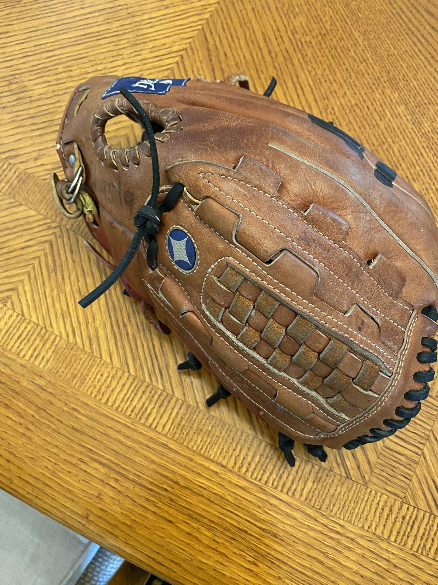 Spaulding Glove
