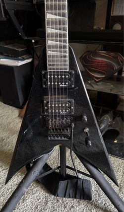 Jackson King V JS series