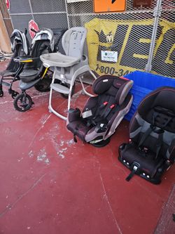 2  strollers for baby one high chair in 2 cars seats?
 Yeah.
