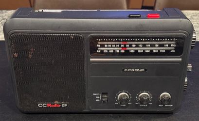 C.Crane CC Portable Radio EP Long Range AM FM Tested - No Power Cord. Unit tested with batteries. Works well! Overall good condition, antenna complete