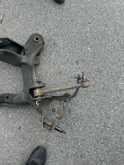 2011 rear subframe awd Hyundai Santa Fe se