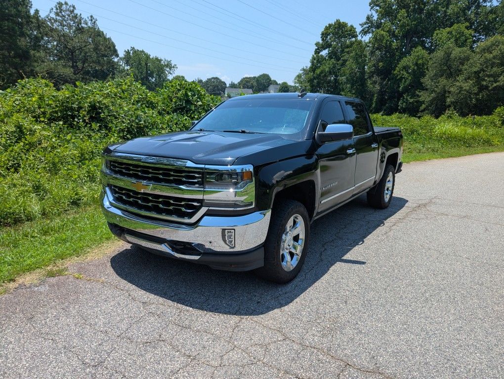2017 Chevy Silverado 4x4 6.2L $15500