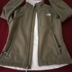 THE NORTH FACE JACKET 