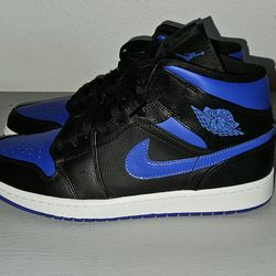 Nike Air Jordan 1 Mid 'Black Hyper Royal'