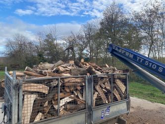 Dry seasoned firewood