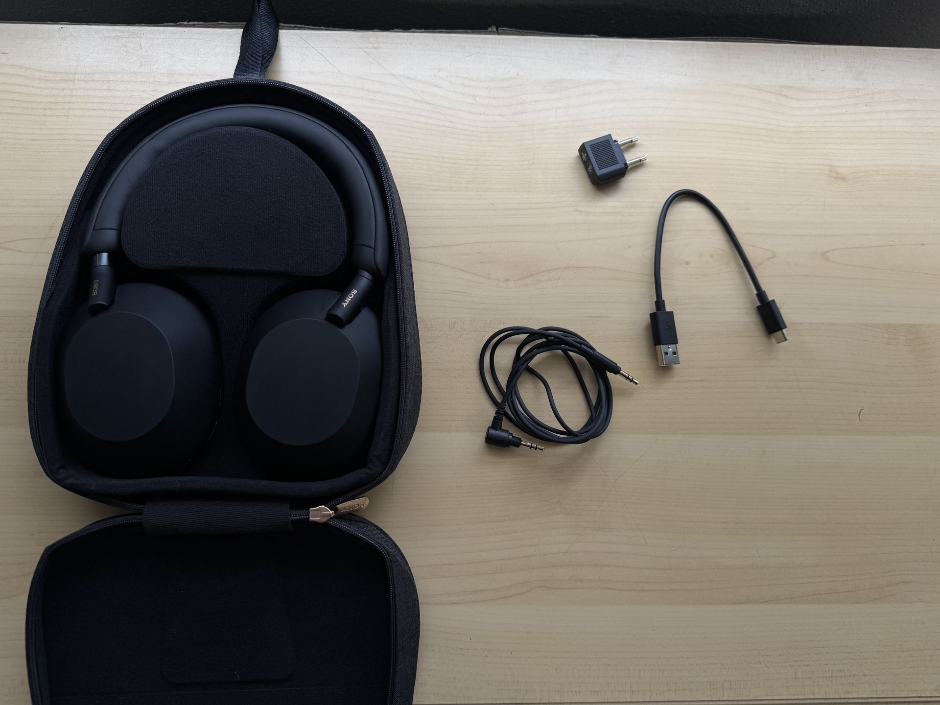 Headphones Sony WH-1000XM5 Wireless