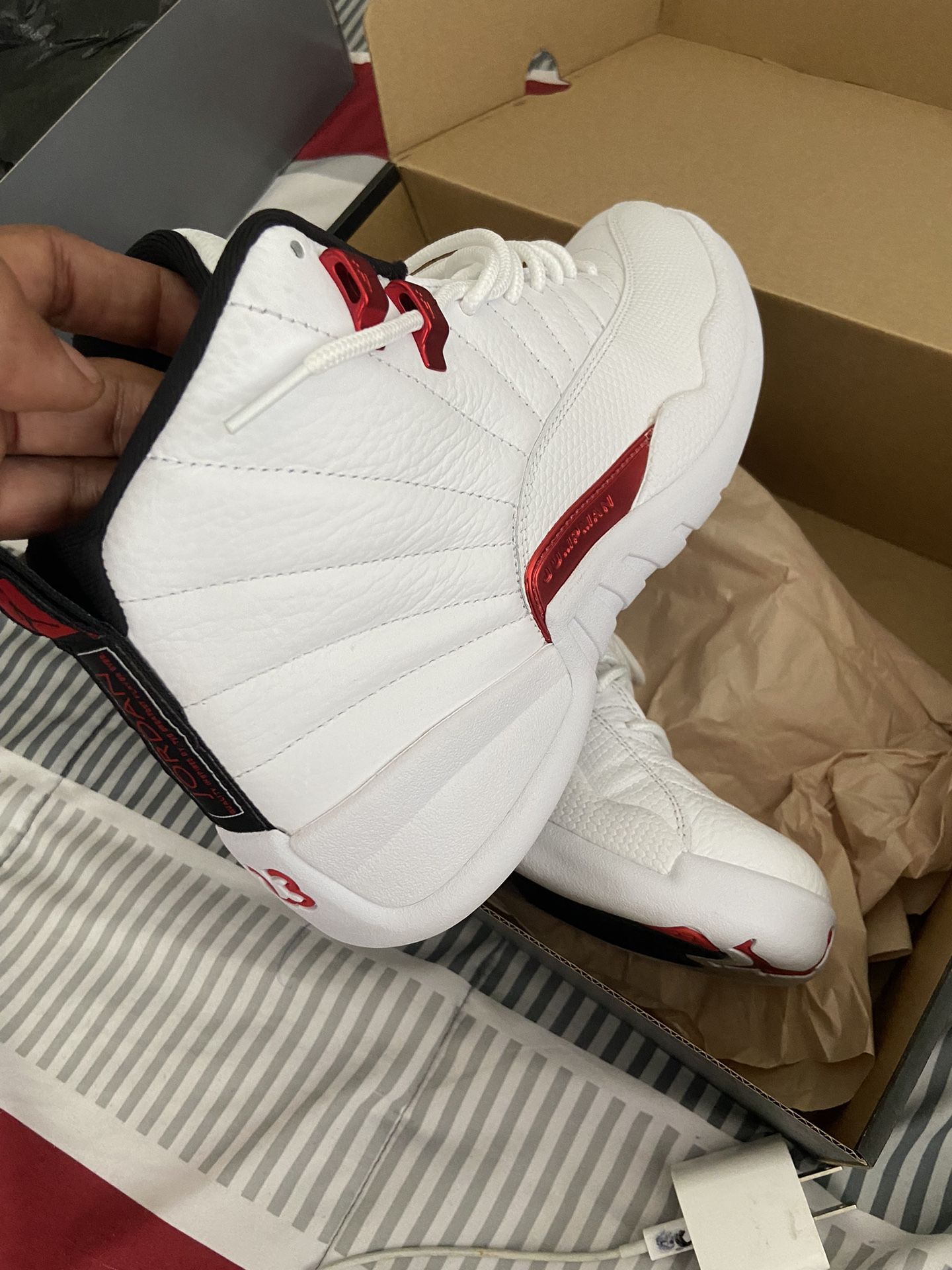 Size 9.5 I got receipt good condition Available Stock ≈› ?SOLD CIPAYUNG, JAKTIM? FR3D P3RRY  main image 3