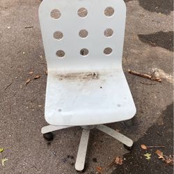 Sad Little IKEA Desk Chair