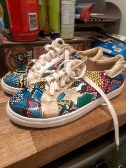 Ladies shoe