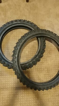 Dirtbike tires
