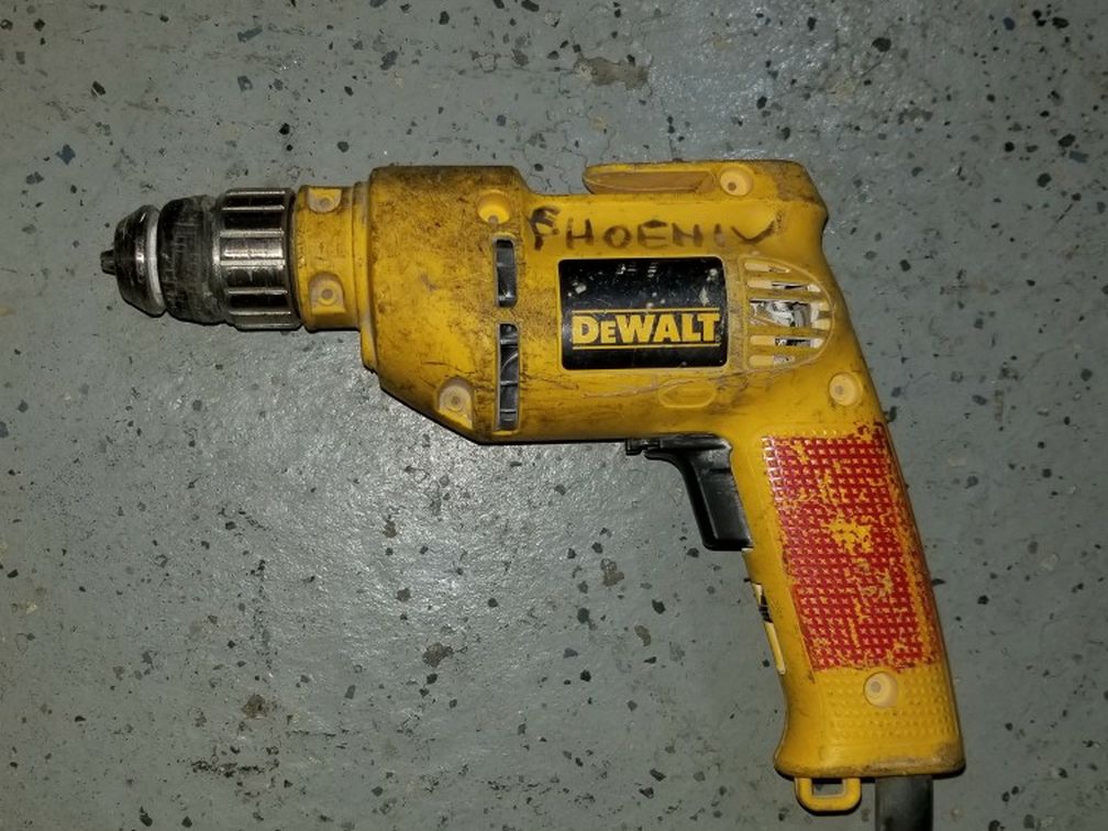 Dewalt DW106 Keyless Chuck Drill