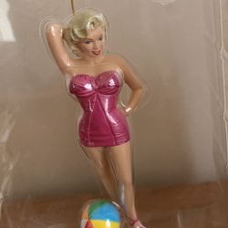 “MARILYN MONROE” HEIRLOOM COLLECTION CARLTON CARDS ORNAMENT
