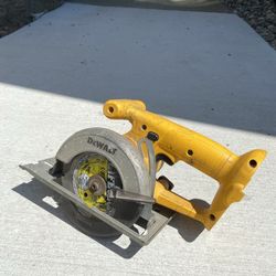 Dewalt Cordless Skill Saw