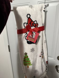 Hello Kitty Christmas Blanket