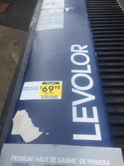 White wood blind new in box 40$ obo or trades are welcome