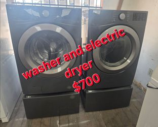 LG Washer And dryer with pedestal