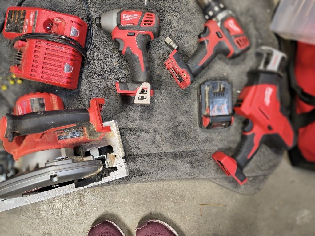 M18 Tools Bundle – First Come, First Served