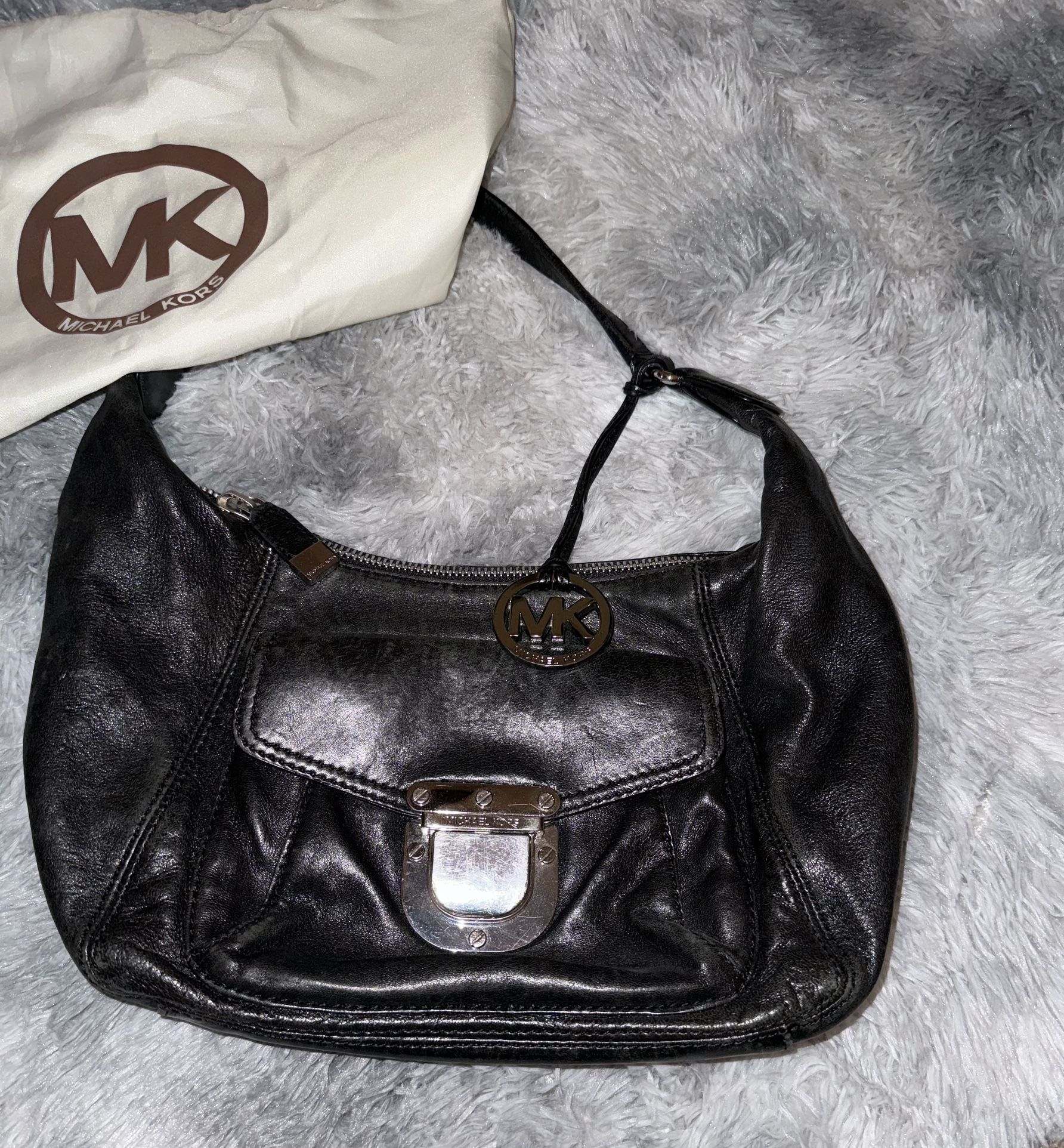 EUC Michael Kors Soft Black Leather Purse