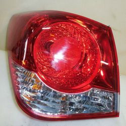 11 12 13 14 15 16 CHEVY CHEVROLET CRUZE LEFT TAIL LIGHT LAMP TAILLIGHT TAILLAMP OEM