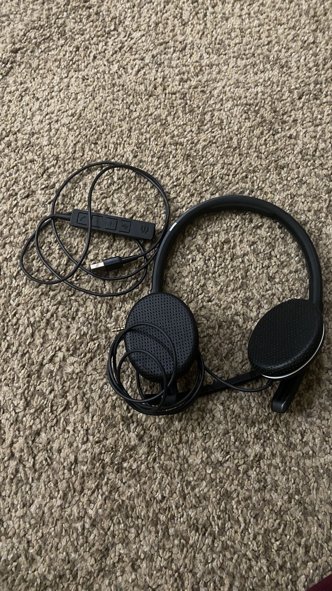 Headphones - EPOS Sennheiser