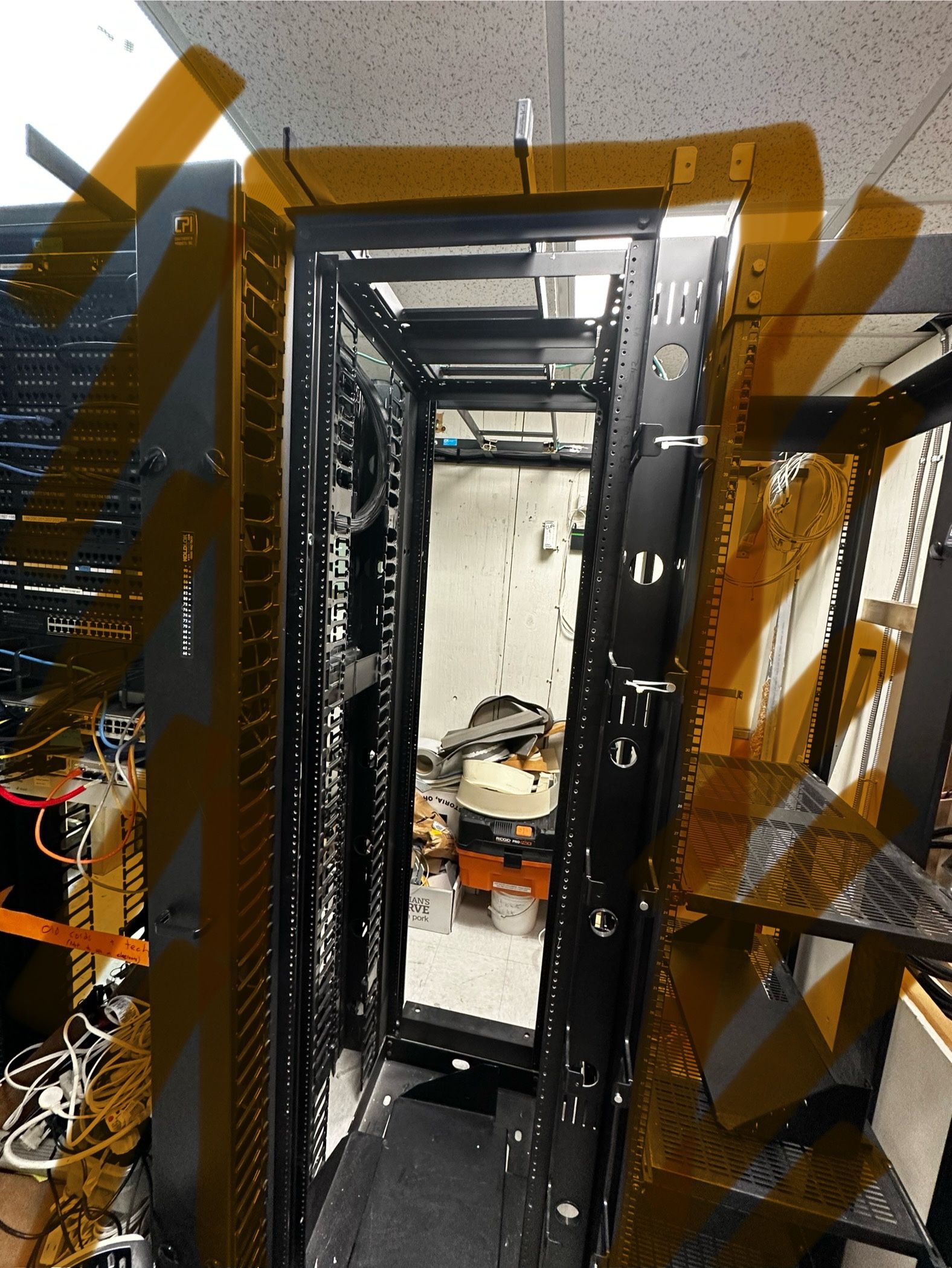 Chatsworth 4-Post Frame Server Rack