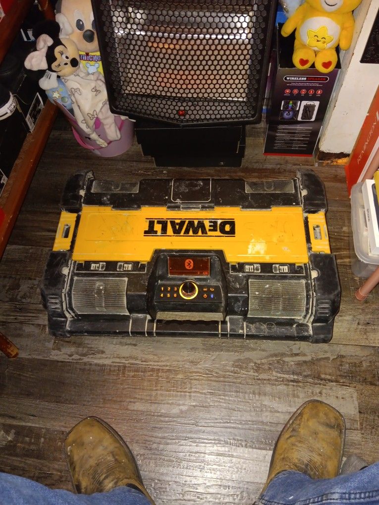 DeWalt Packout Radio