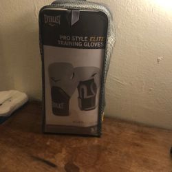 🥊 Everlast Pro Style Elite Training Gloves – Like New – Standard Size