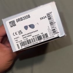 Ray Ban AVIATOR Sun glasses