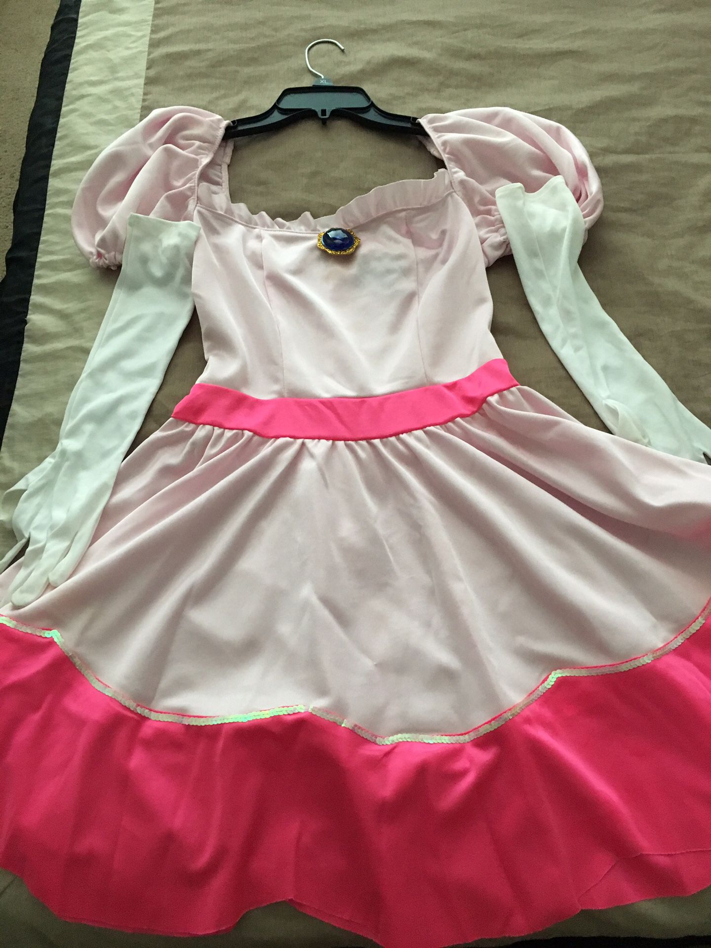 Princess Peach Costume Size M For Sale In Laveen Village, Az - Offerup