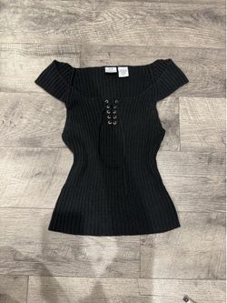 Anchor Blue: Y2K Black Rib-Knit Lace-Up Cold Shoulder Off Shoulder Sweater M