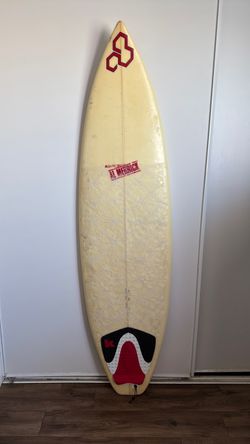 AL MERRICK FLYER 6’2” SHORTBOARD comes with Fins and Leash
